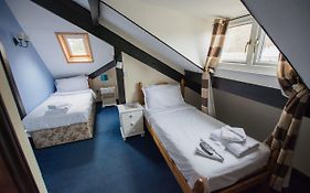 Crown Inn Pooley Bridge 4*